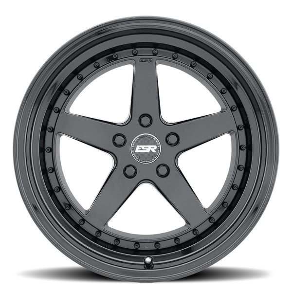 CS5 Gloss Black